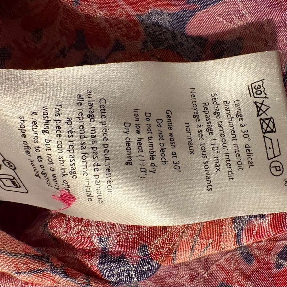 NWT FR 34, US 2 Sezane Ann shirt. Fuchsia Floral. (Marching pant available!) - Picture 4 of 8